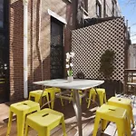3Br Nyc Brownstone Game Room Backyard Patio